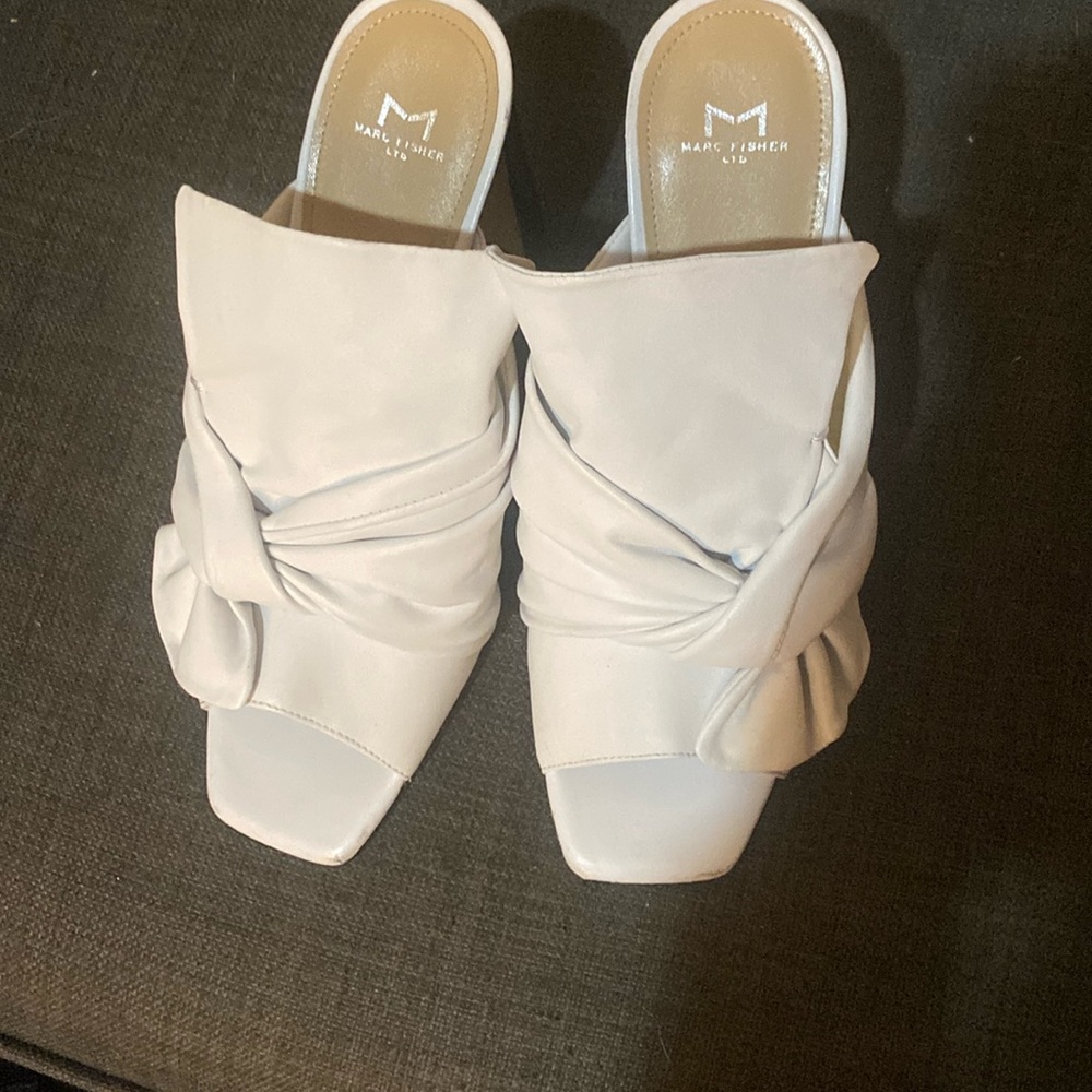 Marc fisher LTD sandals
